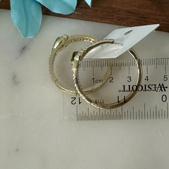 18K Gold Plated Womens Green‎ Heart Hoop Earring Oro Laminado - Picture 6 of 11